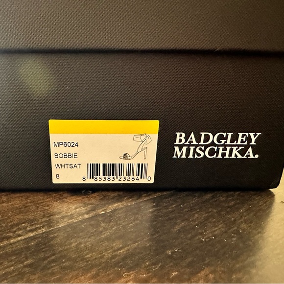 Badgley Mischka Bobbie Heeled Sandal - Picture 6 of 16